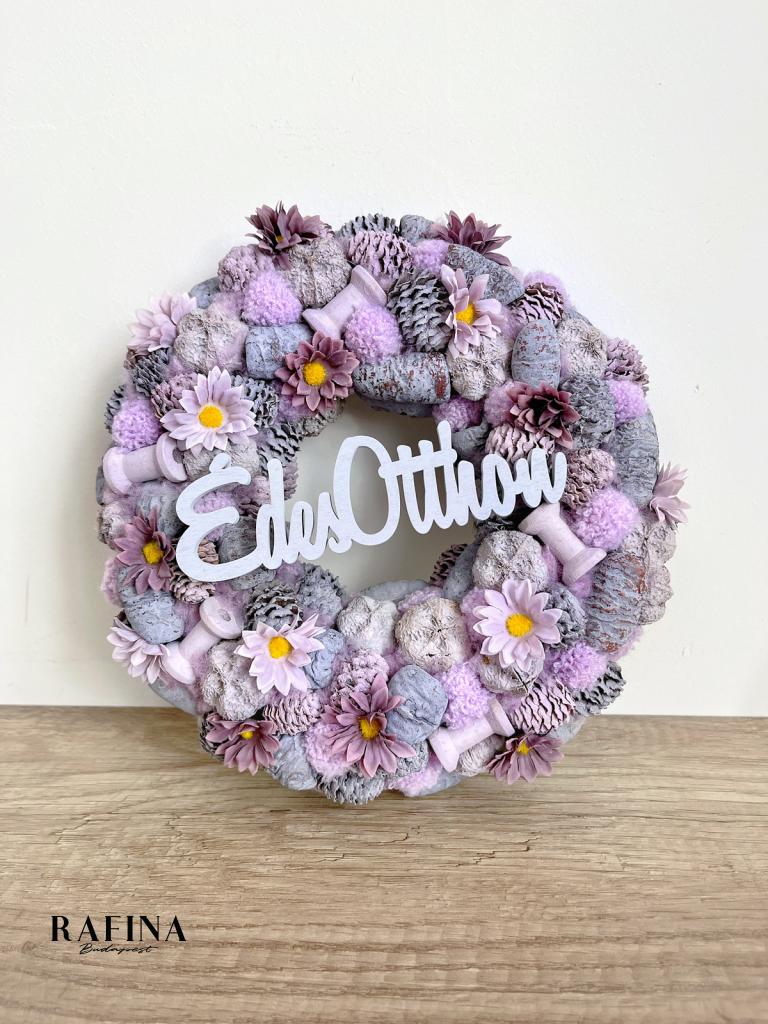 Édes otthon lila kopogtató 24cm 1