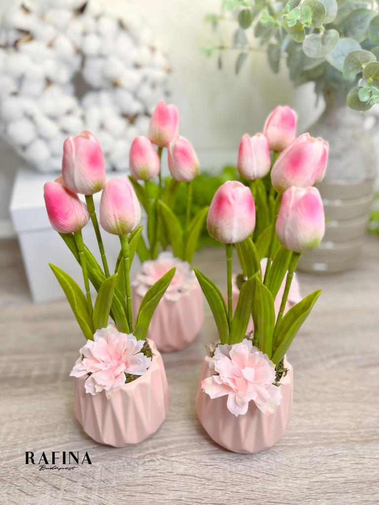 Gumitulipán kaspóban pink 1