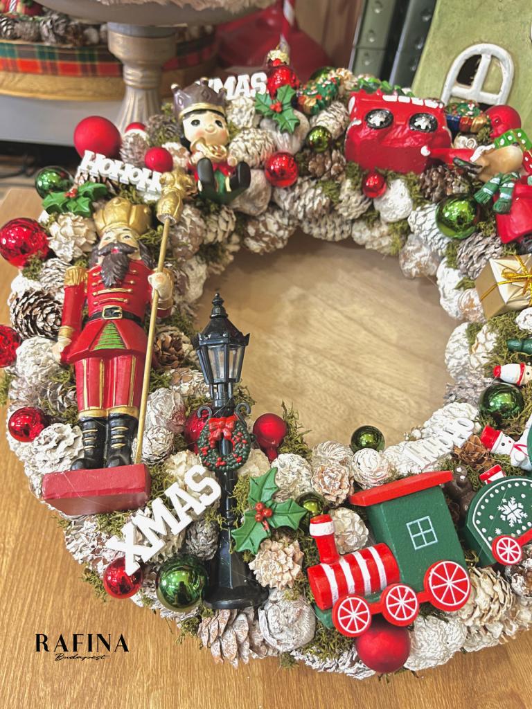 Adventi kopogtató diótörővel és vonattal, piros-zöld, 34cm 1