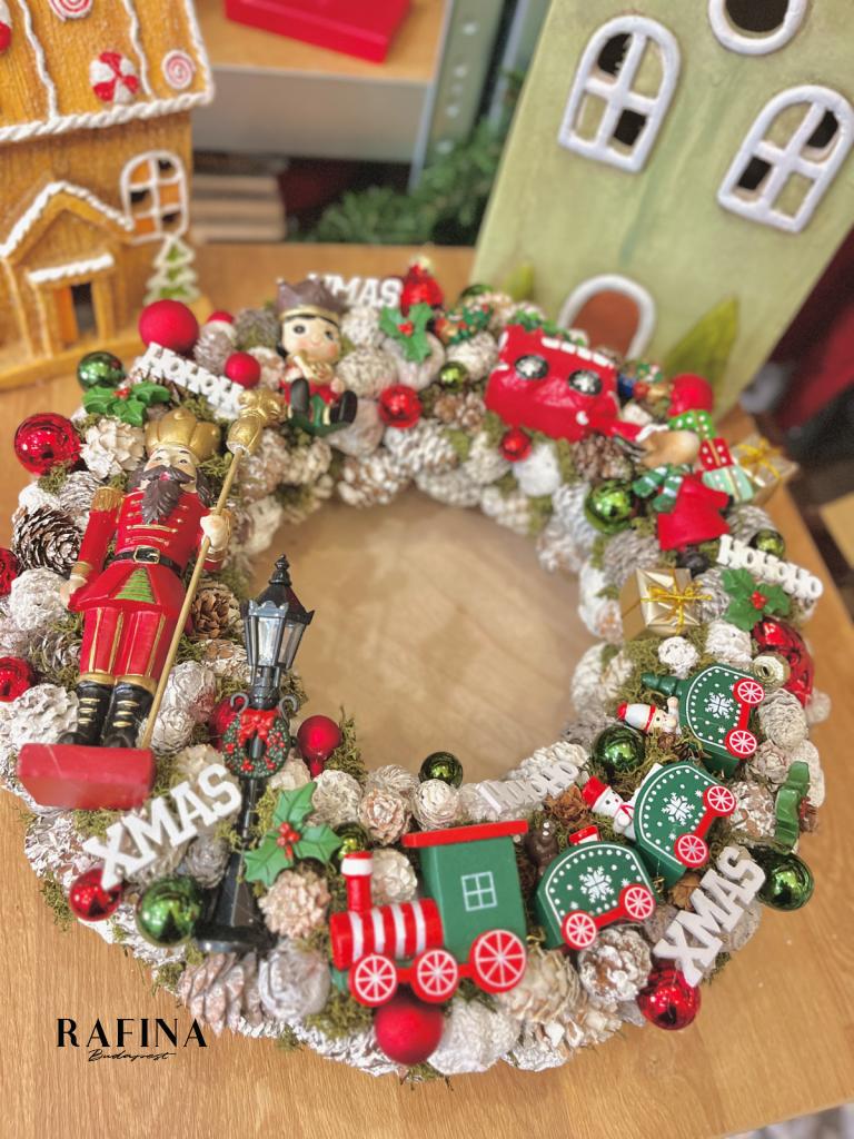 Adventi kopogtató diótörővel és vonattal, piros-zöld, 34cm 1