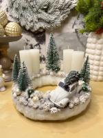 Adventi koszorú fehér autóval 1