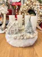 Adventi koszorú havas házikóval, ezüst-fehér, 24cm 1